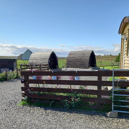 Hillside Camping Pods And Shepherd'S Hut วิค ภายนอก รูปภาพ