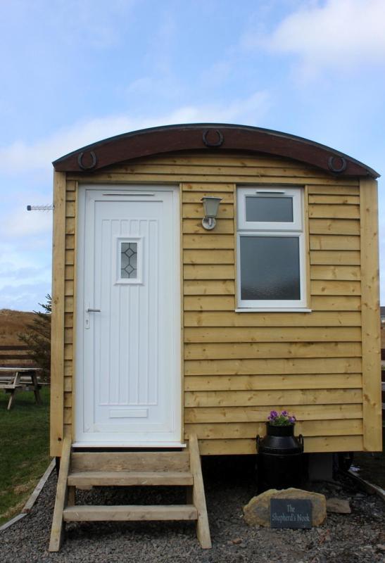 Hillside Camping Pods And Shepherd'S Hut วิค ภายนอก รูปภาพ